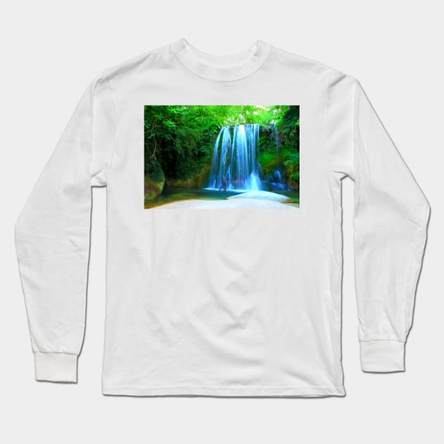 Long-exposure photo of Cascata "de lu Vagnatò" in Sarnano Long Sleeve T-Shirt by KristinaDrozd